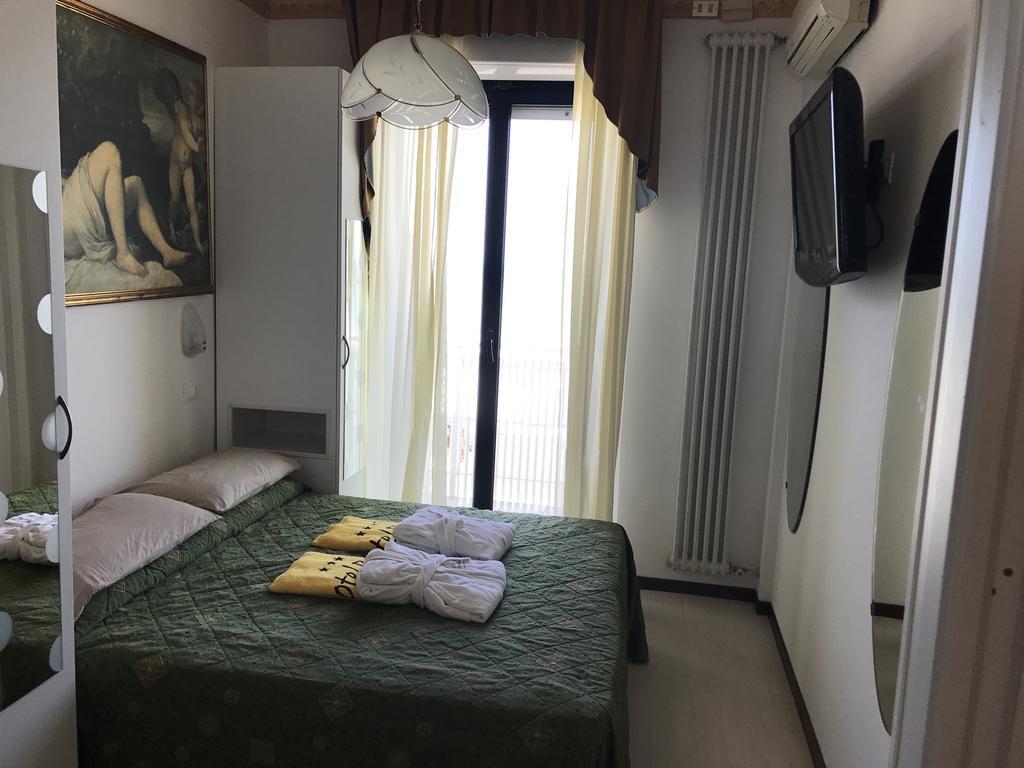 Hotel Byron Milano Marittima